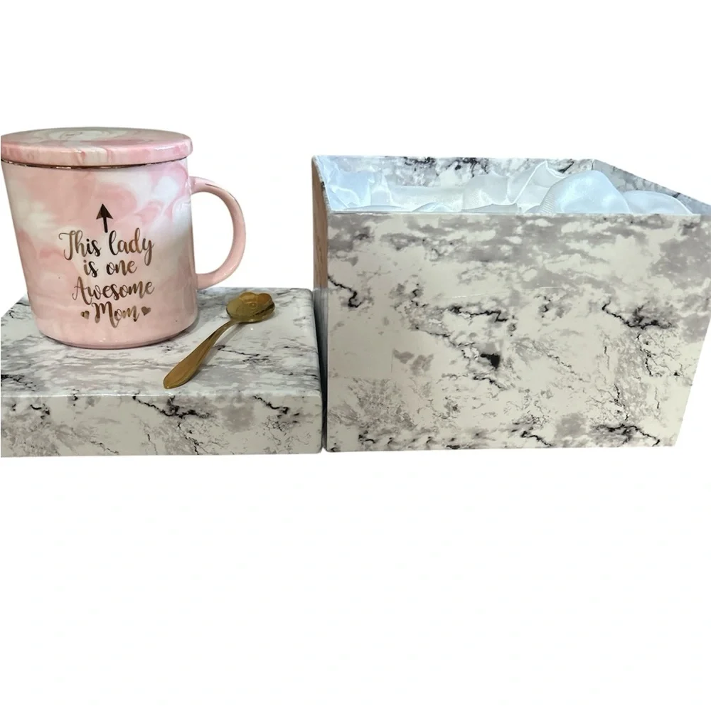 Marble Pink Mom Mug Gift Set with Gold Spoon Coffee Cup & Topper Brand New - Picture 4 of 5